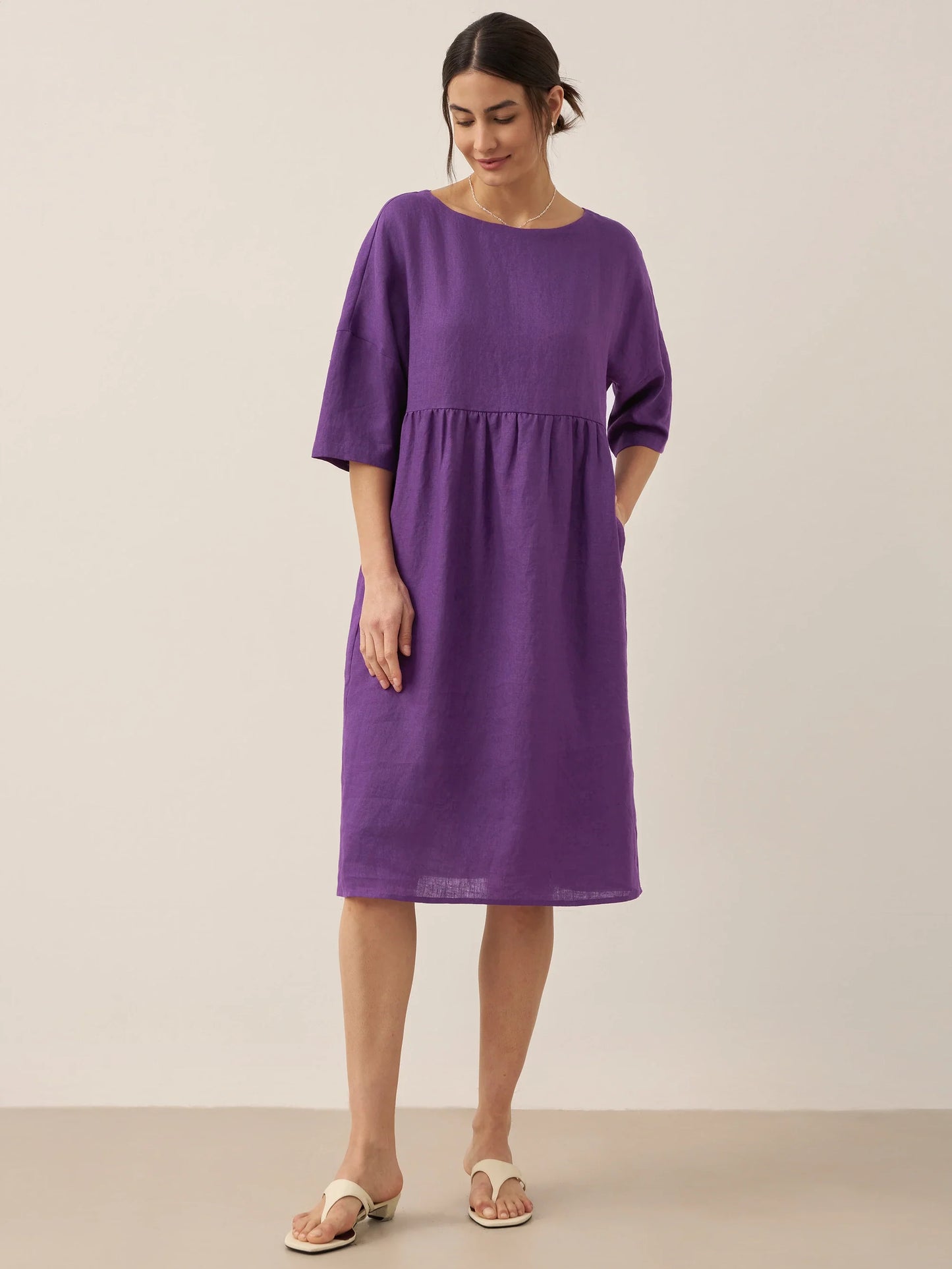 Valencia - Vestido midi 100% de lino con silueta en A